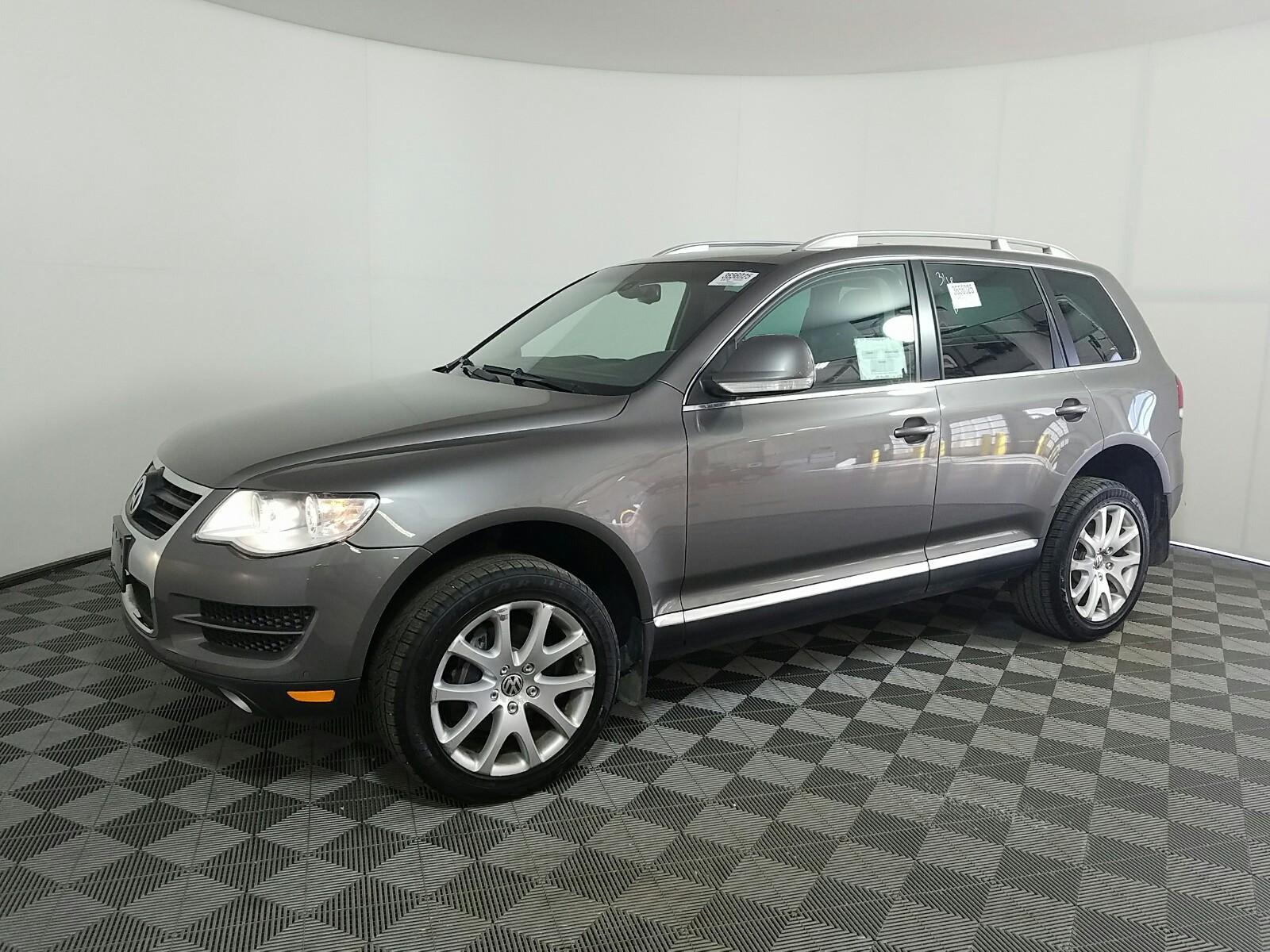 2010 Volkswagen Touareg