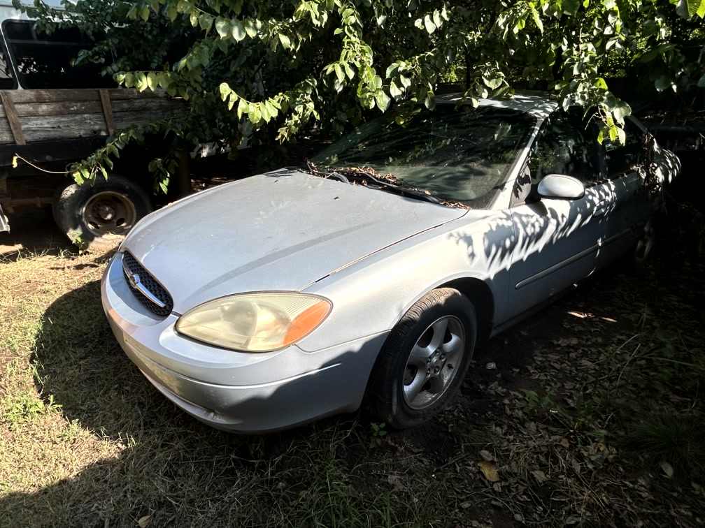 Ford Taurus